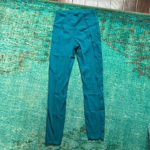 Teel Lulu lemon leggings